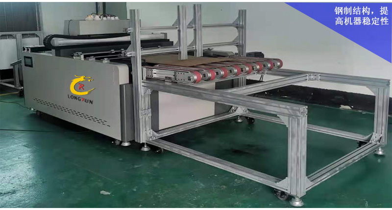 紙箱流水線無版印刷機采用全鋼制結構，提高機器穩定性。